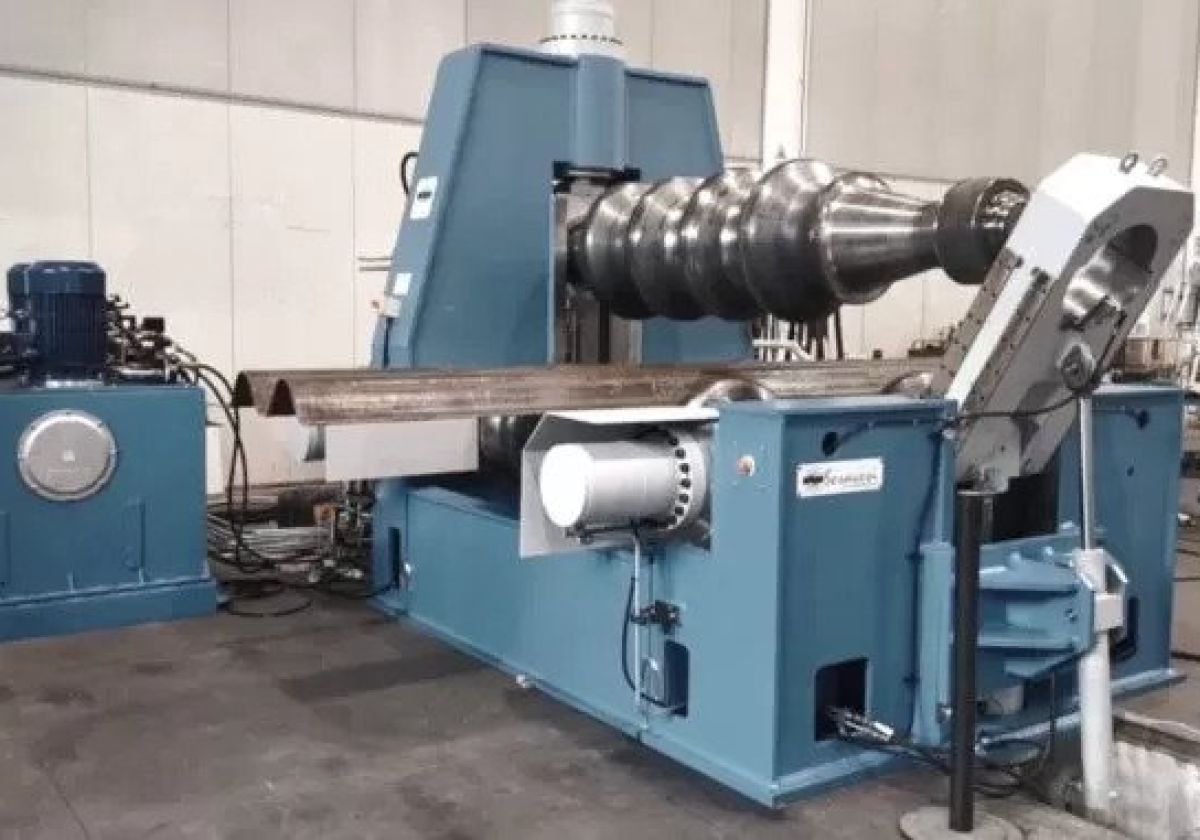 Plate bending machine: the industrial sectors where it is used